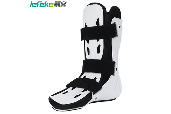 踝關(guān)節(jié)固定支具1.png 踝關(guān)節(jié)固定支具1.png